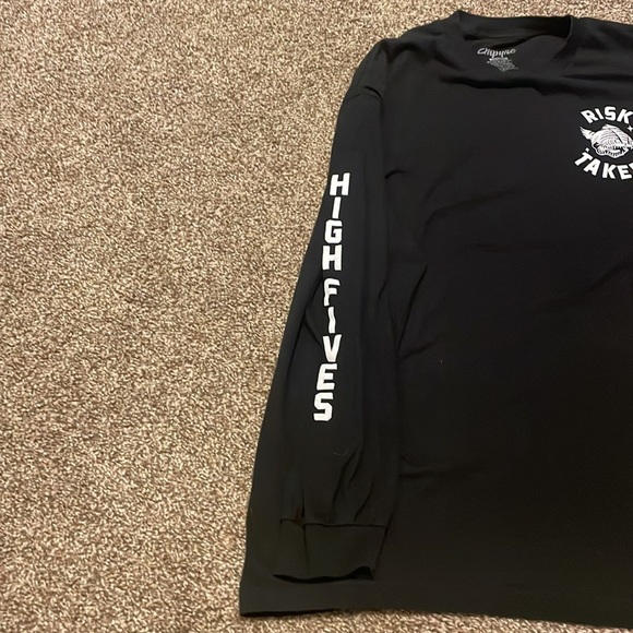 Empyre “Risk Takers” long sleeve. Men’s size XL. - Picture 4 of 6